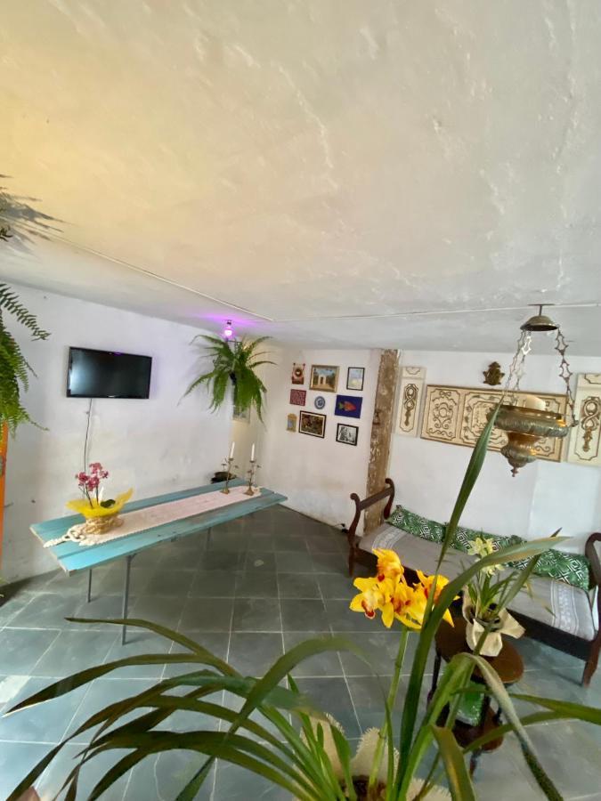 פאראטי Hostel Dona Generoza מראה חיצוני תמונה